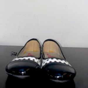 Girl shoes